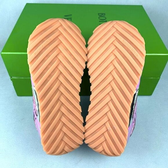 Bottega Veneta Women's Sneakers Pink - Picture 8 of 8